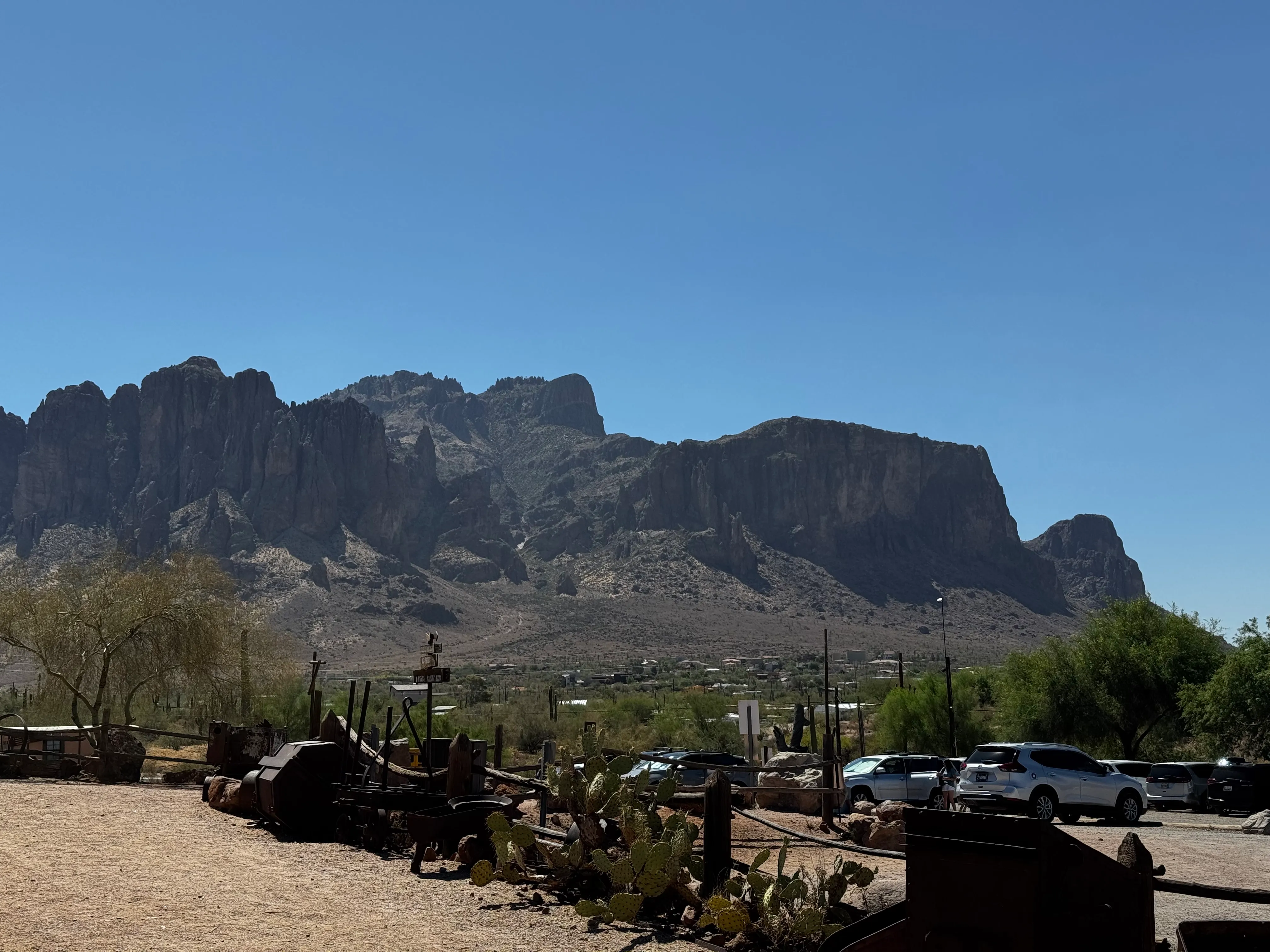 Superstition Mountains
